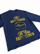 Load image into Gallery viewer, TU ANSIEDAD TE ESTA MINTIENDO LONG SLEEVE
